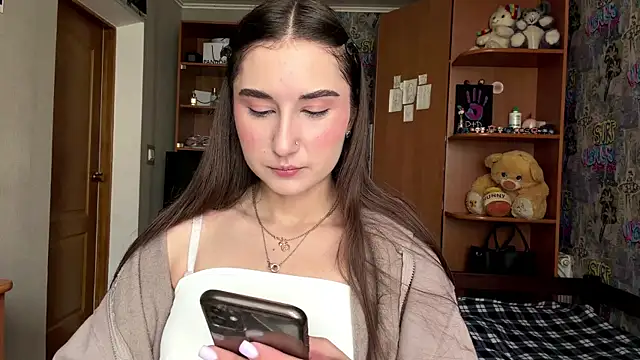 HoneyKittyk online show from 06/03/26, 11:13