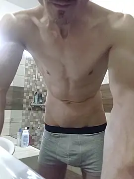 Snapshot of Nakedfanboy chatting on 06/09/26, 03:34 Nakedfanboy online show from 06/09/26, 03:34