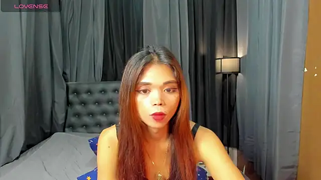 Snapshot of Valentina_lust chatting on 05/30/26, 09:45 Valentina lust online show from 05/30/26, 09:45