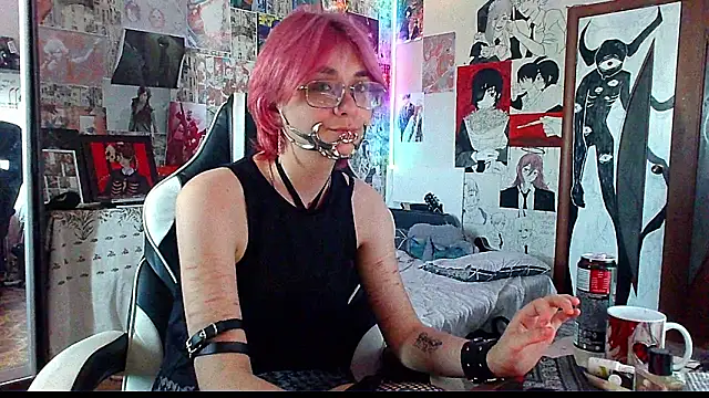 Snapshot of Michiyo_Gotou chatting on 06/10/26, 01:21 Michiyo Gotou online show from 06/10/26, 01:21