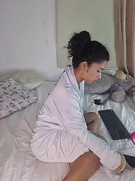 Nadia-Monroe online show from 07/19/26, 06:22
