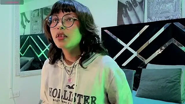 hannita 01 online show from 06/02/26, 12:40