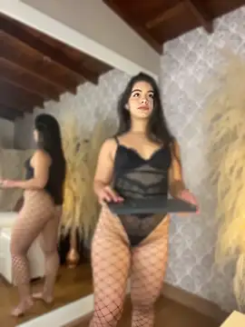 Amel Rosse online show from 06/08/26, 03:23