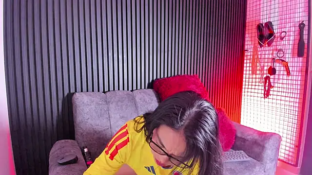 1Mature  Naughty online show from 06/13/26, 03:37