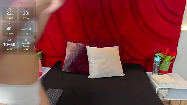 Sabrina guevara online show from 07/25/26, 07:33
