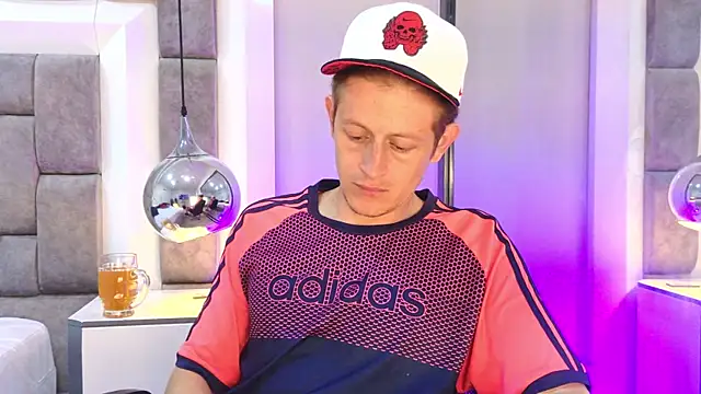 AnthonyStone  online show from 06/01/26, 07:48