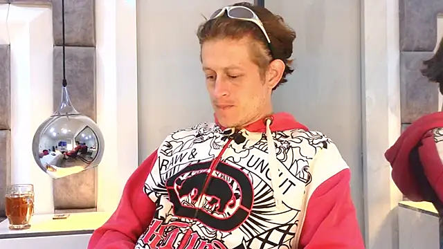 AnthonyStone  online show from 06/02/26, 07:49