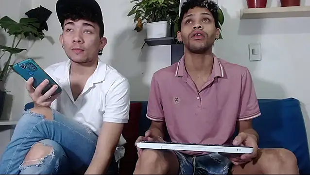 STRANGER BOYS online show from 06/28/26, 05:41