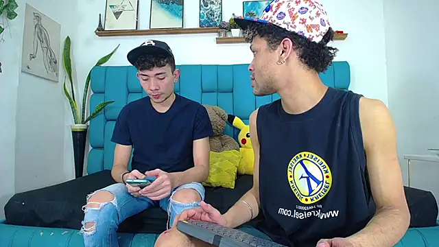 STRANGER BOYS online show from 06/29/26, 11:05
