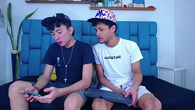 STRANGER BOYS online show from 07/10/26, 11:07