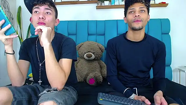 STRANGER BOYS online show from 07/11/26, 11:06