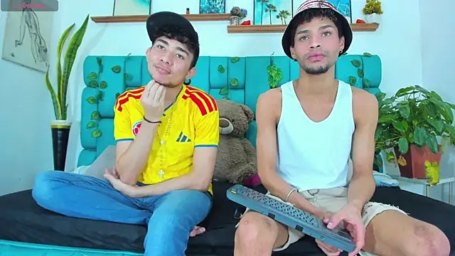 STRANGER BOYS online show from 07/28/26, 11:26
