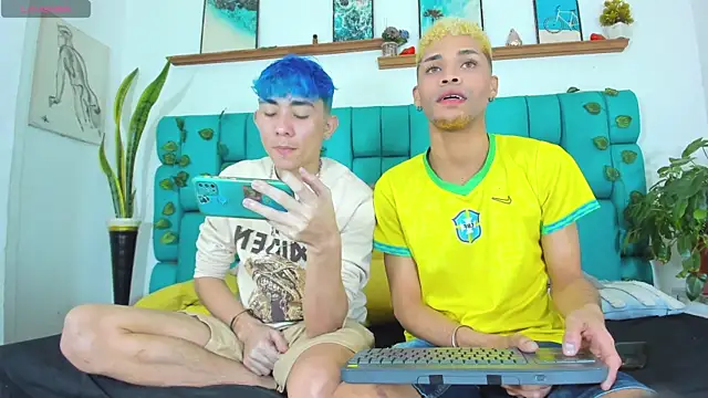 STRANGER BOYS online show from 08/02/26, 02:32