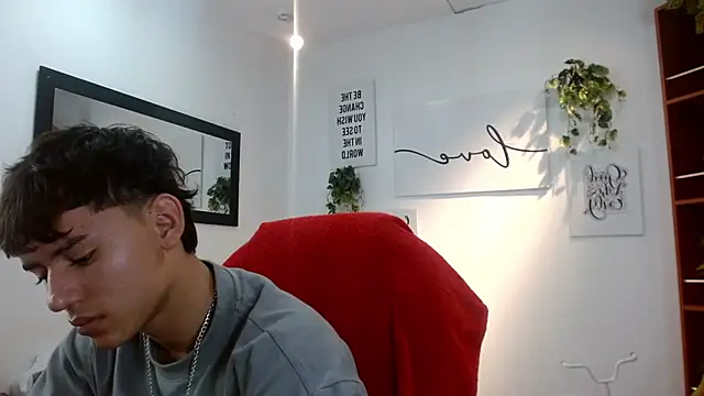 Ryan grayx online show from 06/16/26, 03:03