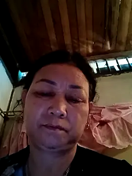 Snapshot of Orio-baby chatting on 06/11/26, 02:53 Orio-baby online show from 06/11/26, 02:53