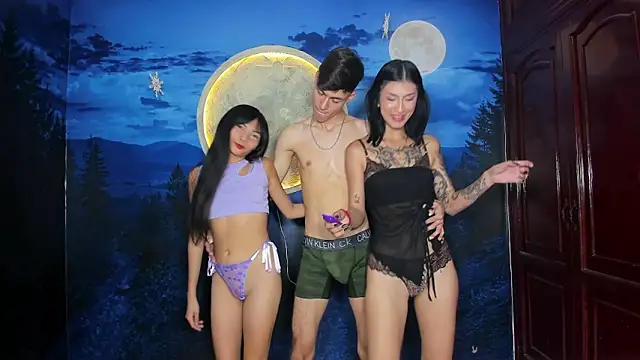 Sweetdreamsgirl  online show from 06/10/26, 06:40