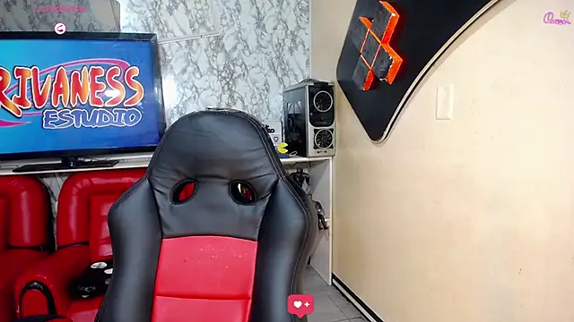 Xander Taylor   online show from 06/17/26, 03:20