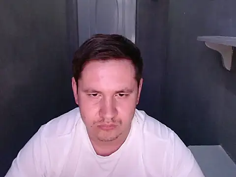 Snapshot of Max_Marlyn chatting on 06/07/26, 02:54 Max Marlyn online show from 06/07/26, 02:54