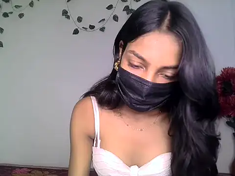 KAJALKUMARIORG online show from 06/30/26, 06:25