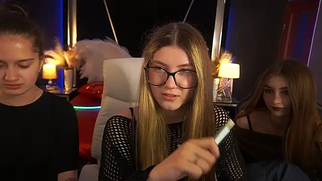 Talia Blakwood online show from 06/12/26, 06:51