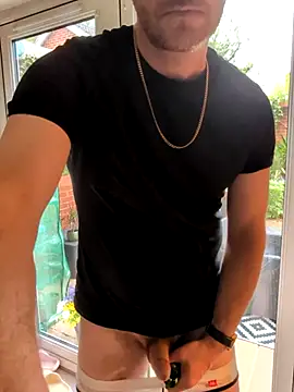 Straight GuyUK online show from 06/20/26, 08:06
