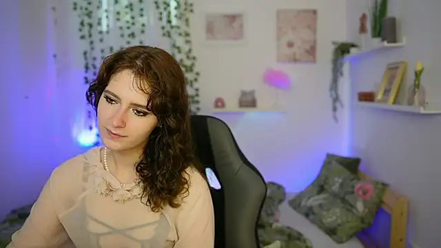 Snapshot of _Emily_Paris chatting on 06/05/26, 01:39 Emily Paris online show from 06/05/26, 01:39