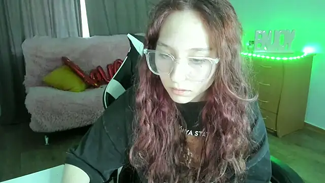 Snapshot of ModelGyrl chatting on 06/05/26, 08:20 ModelGyrl online show from 06/05/26, 08:20