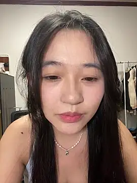 summer-a online show from 06/03/26, 05:07