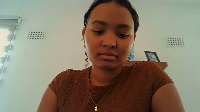 indianaphrodite1 online show from 07/12/26, 05:42