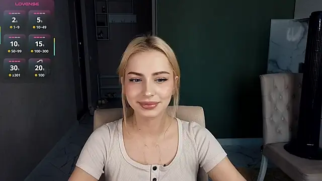Snapshot of fruktozzkaa chatting on 06/09/26, 07:20 fruktozzkaa online show from 06/09/26, 07:20