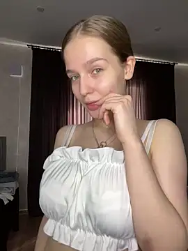 Snapshot of Bamby_bump chatting on 06/03/26, 01:14 Bamby bump online show from 06/03/26, 01:14