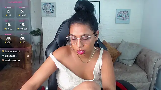 luna sweet tk online show from 06/03/26, 02:33
