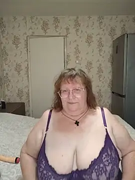 Sweet19-68 online show from 06/06/26, 08:52