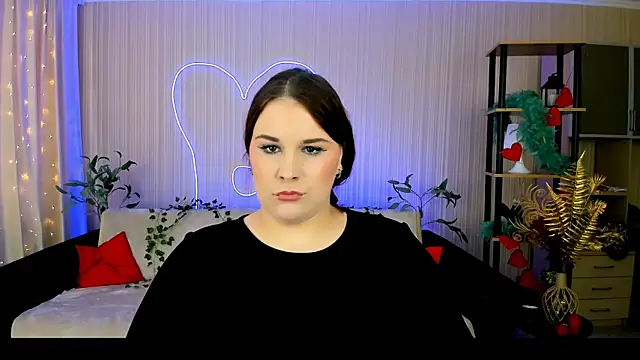 OliviaTwens online show from 06/10/26, 09:30