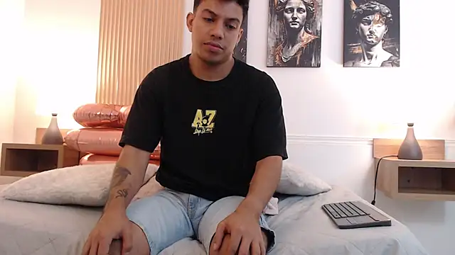 Diego salvatore online show from 07/08/26, 02:43