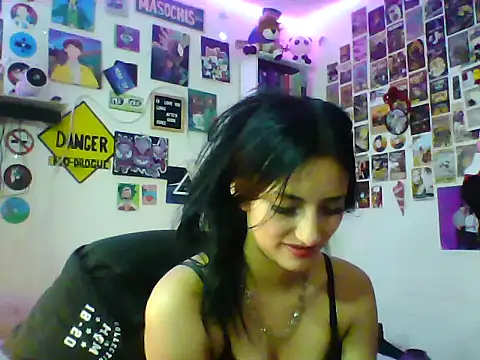 angelgirl2006 online show from 06/08/26, 10:54