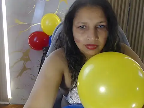 Danna Sg online show from 06/18/26, 04:46