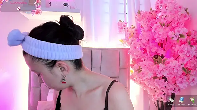 Dana grey  online show from 06/06/26, 12:43