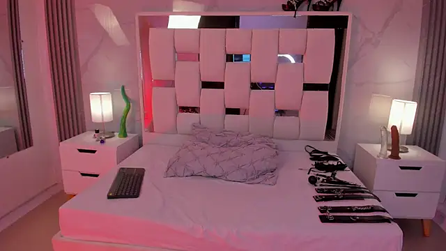 Lana Hard As online show from 07/15/26, 04:12
