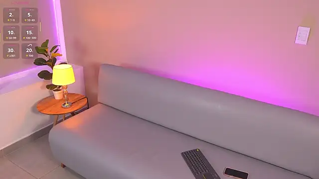 Naomi Silk online show from 06/20/26, 01:03