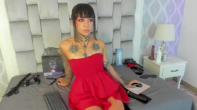 Snapshot of Pandora_nyx chatting on 06/09/26, 03:18 Pandora nyx online show from 06/09/26, 03:18