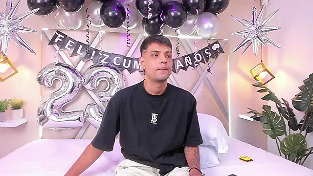 Clarentz online show from 07/23/26, 06:33