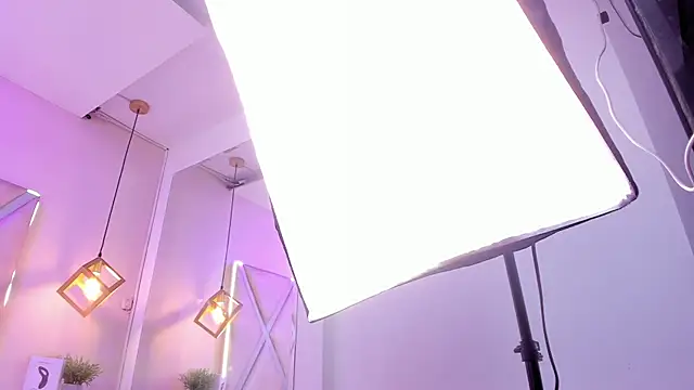 Clarentz online show from 07/28/26, 11:17