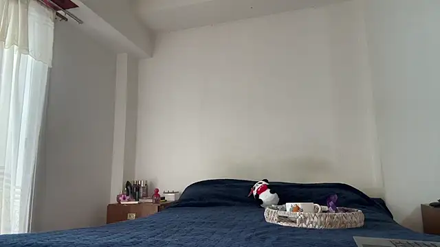 Natalieyourdream online show from 06/06/26, 02:22