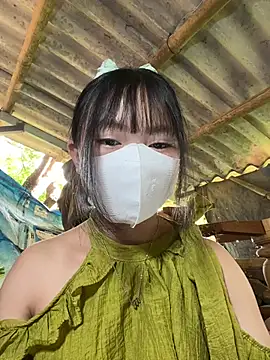 Snapshot of BabyLyly20 chatting on 06/02/26, 12:23 BabyLyly20 online show from 06/02/26, 12:23