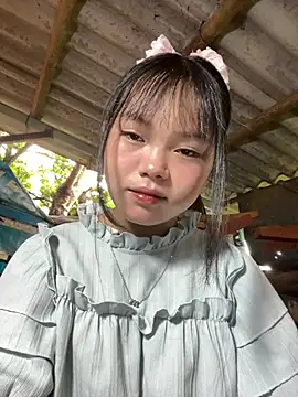 Snapshot of BabyLyly20 chatting on 06/12/26, 12:09 BabyLyly20 online show from 06/12/26, 12:09