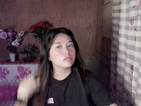 Snapshot of tombalata chatting on 06/03/26, 02:33 tombalata online show from 06/03/26, 02:33