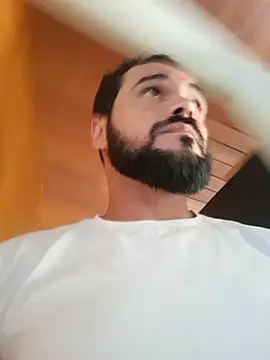 Snapshot of Pistola_faminta chatting on 01/26/25, 01:47 Pistola faminta online show from 01/26/25, 01:47