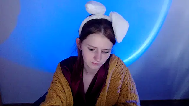 Snapshot of ViolaHot_ chatting on 06/02/26, 06:59 ViolaHot online show from 06/02/26, 06:59