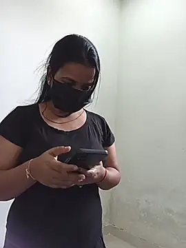 Riya hot8 online show from 06/25/26, 06:51